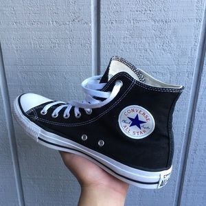 High Top Converse in Black (UNISEX)